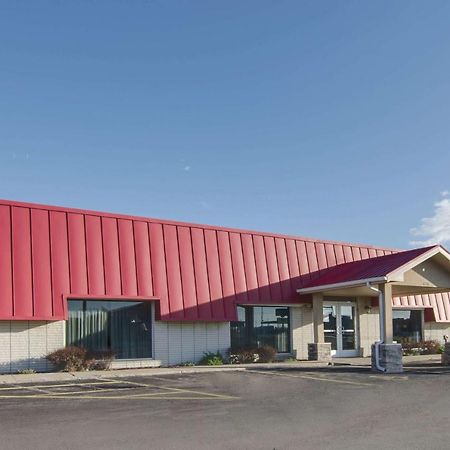 Americas Best Value Inn 萨莱纳 外观 照片
