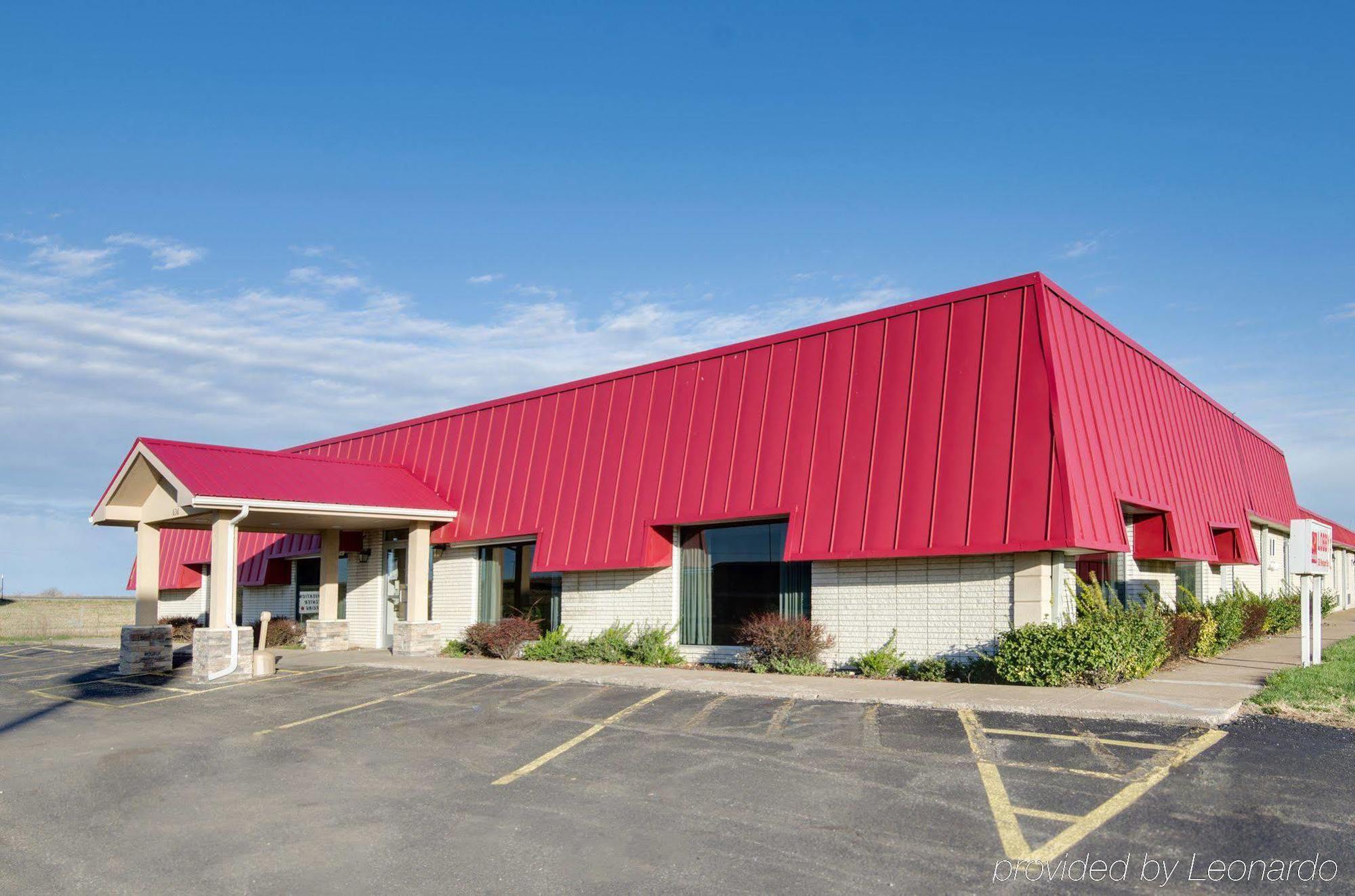 Americas Best Value Inn 萨莱纳 外观 照片