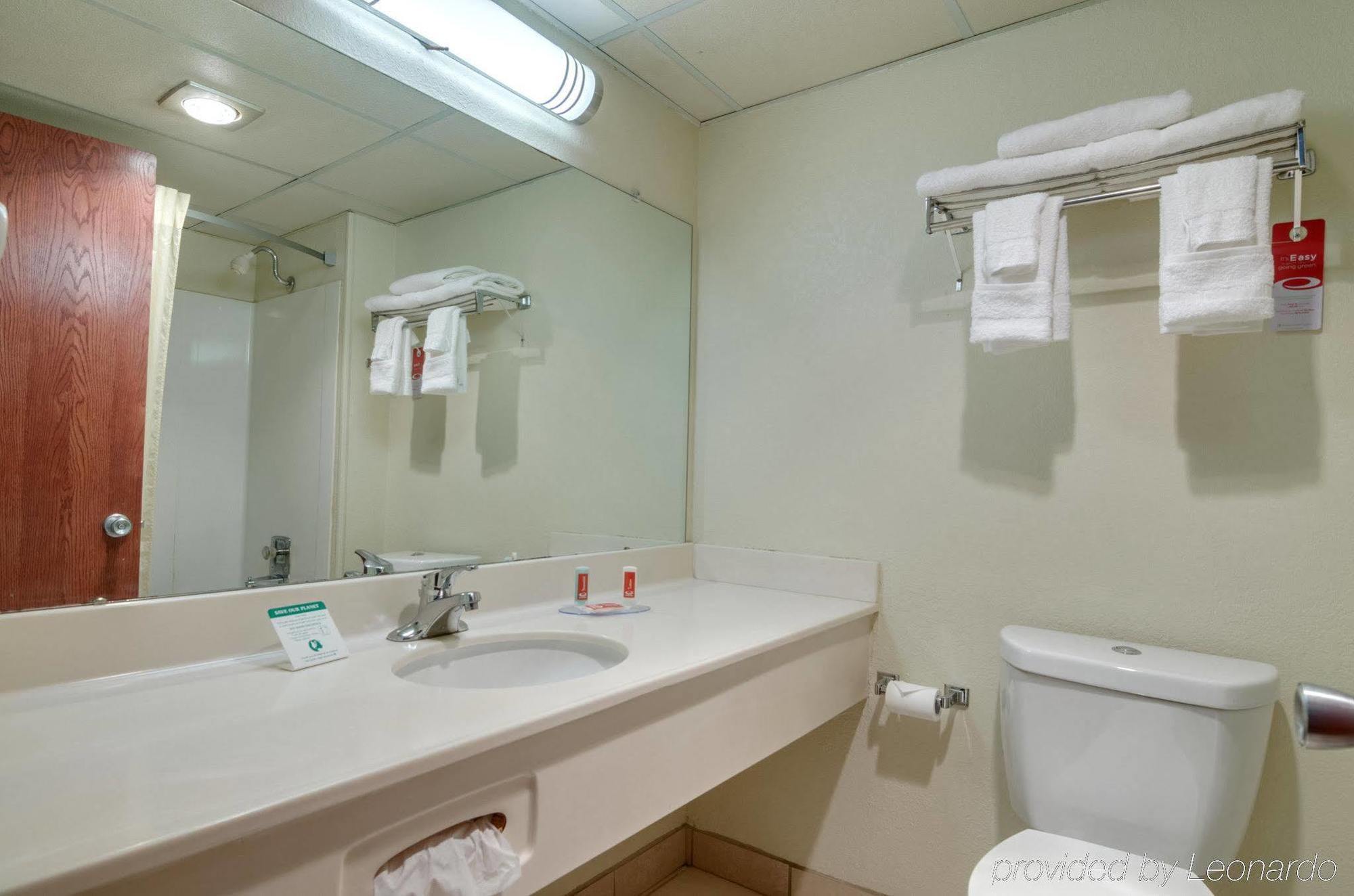 Americas Best Value Inn 萨莱纳 外观 照片